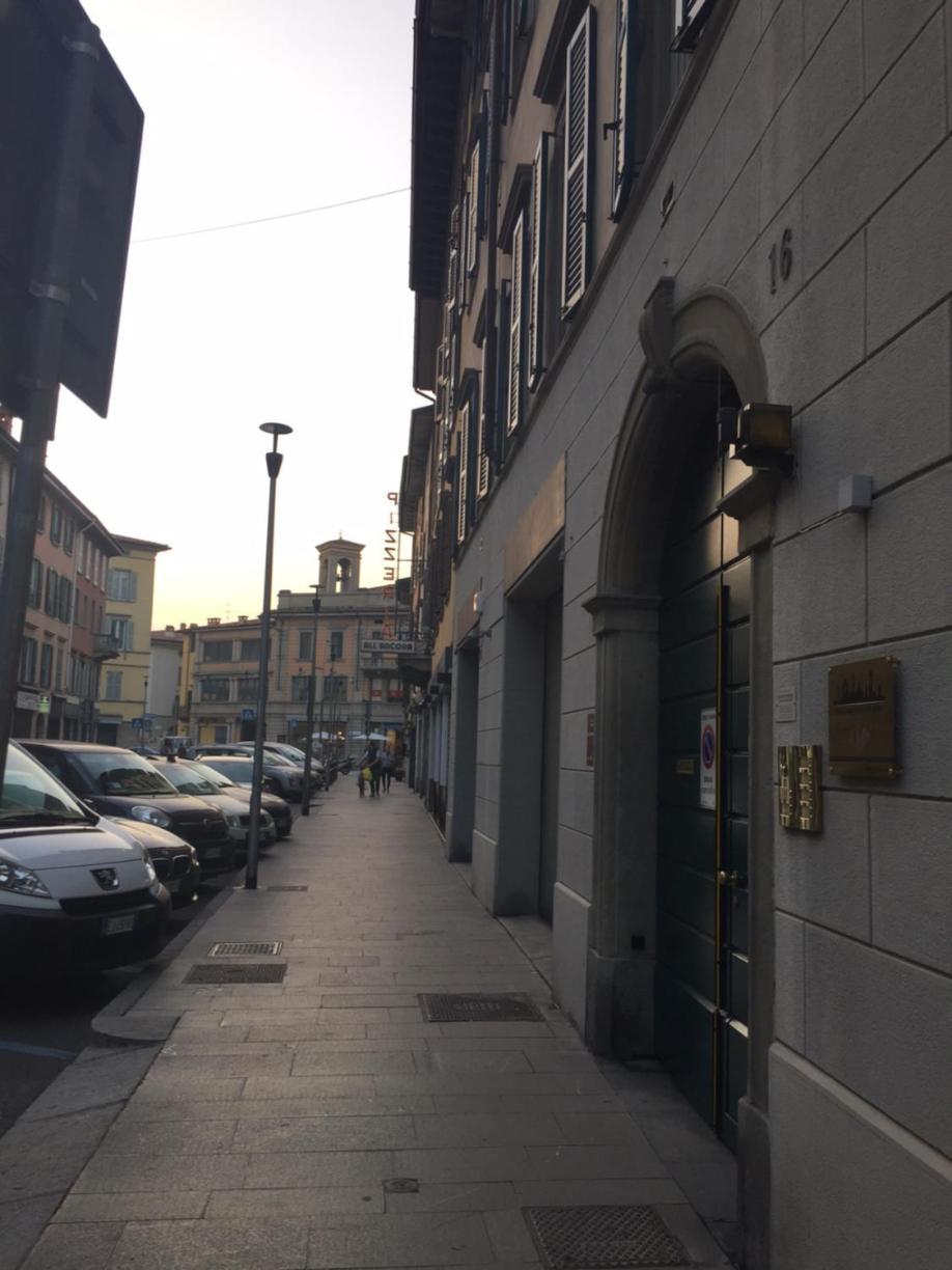 Bergamo Sottosopra Hotel ภายนอก รูปภาพ